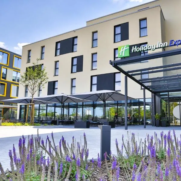 Holiday Inn Express Karlsruhe - City Park, an IHG Hotel, hótel í Karlsruhe