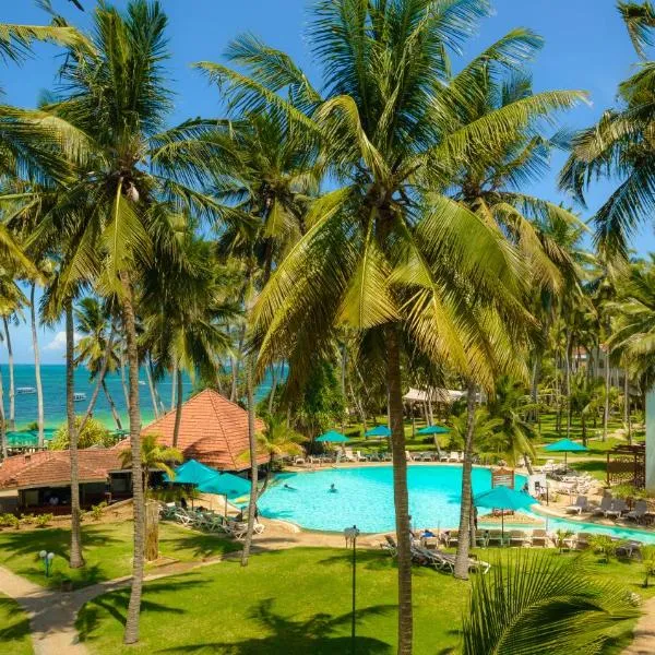 Sarova Whitesands Beach Resort & Spa, hotel in Bara Hoyo