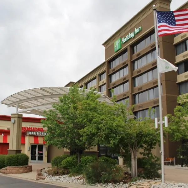 Holiday Inn Denver Lakewood, an IHG Hotel, hotel di Lakewood