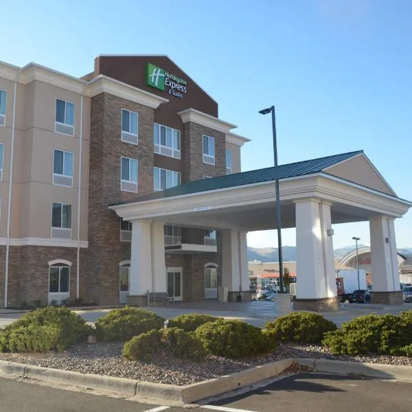 Holiday Inn Express & Suites Golden by IHG, hotel v destinaci Golden