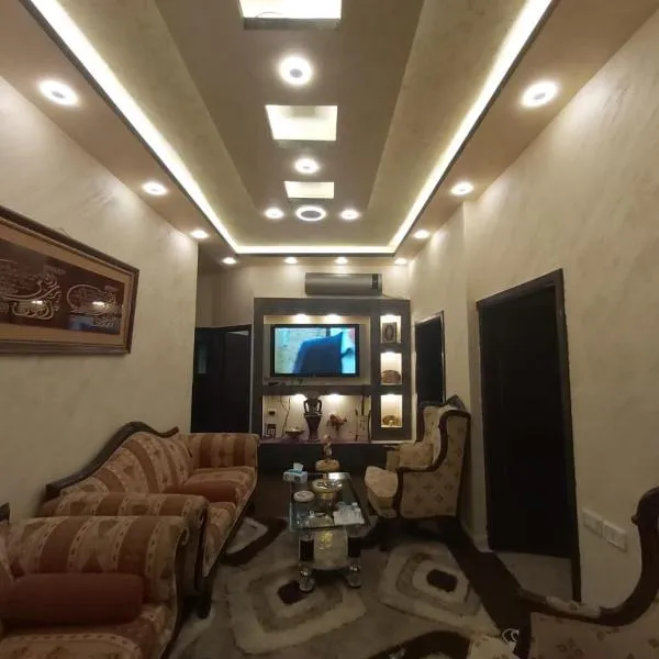 Jarajreh Apartments/ Hotel, hotel v destinaci Kerak
