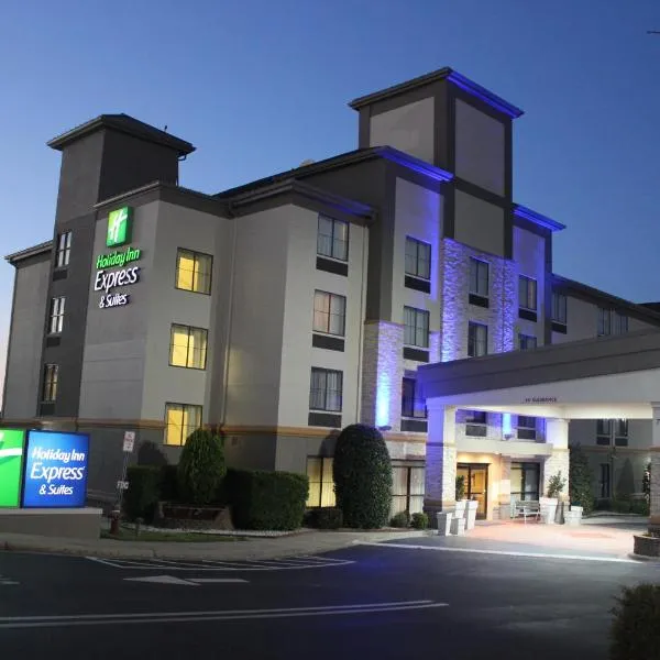 Holiday Inn Express & Suites Charlotte-Concord-I-85, an IHG Hotel, מלון בקונקורד