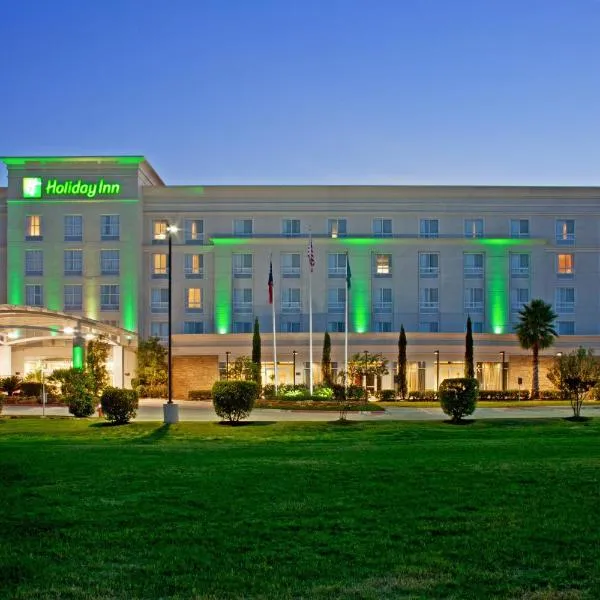 Holiday Inn & Suites College Station-Aggieland, an IHG Hotel، فندق في كوليج ستيشن