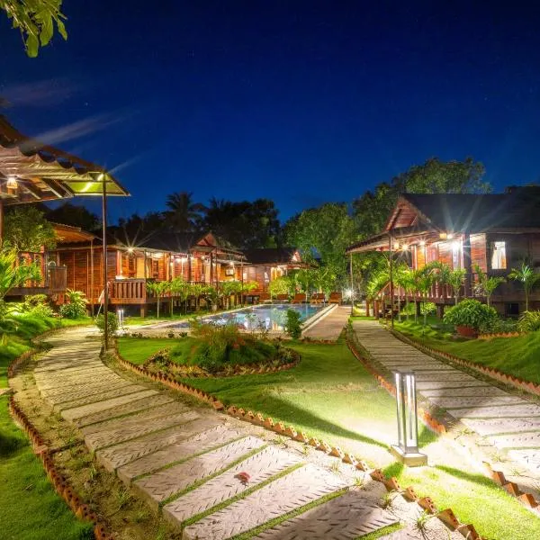 Anna Pham Bungalow - Friendly Local、フーコックのホテル