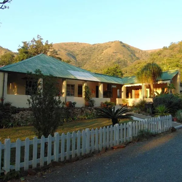 Fountain Baths Guest Cottages, hótel í Barberton