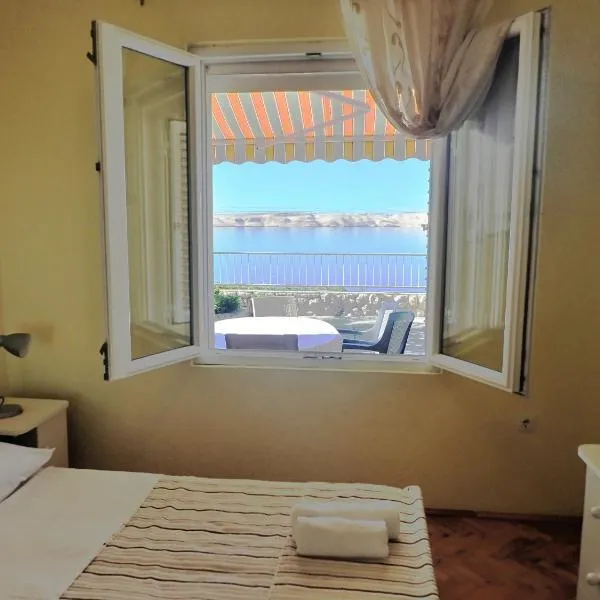 Apartment Jela at the seafront, hotell i Barić Draga