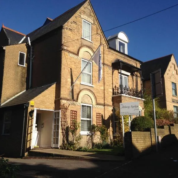 Abbey Lodge Hotel, hotel in High Wycombe