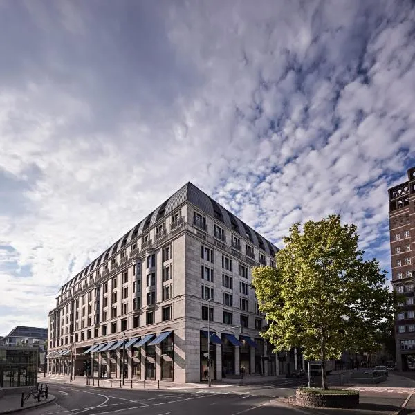 Breidenbacher Hof, Best Grandhotel 2025 - Die 101 Besten、デュッセルドルフのホテル