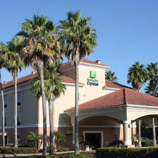 Holiday Inn Express - Clermont by IHG、クラモントのホテル