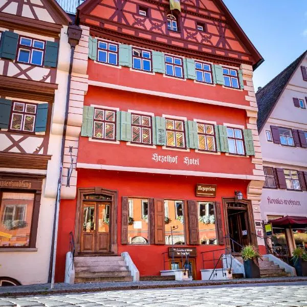 딩켈스뷜에 위치한 호텔 hezelhof hotel