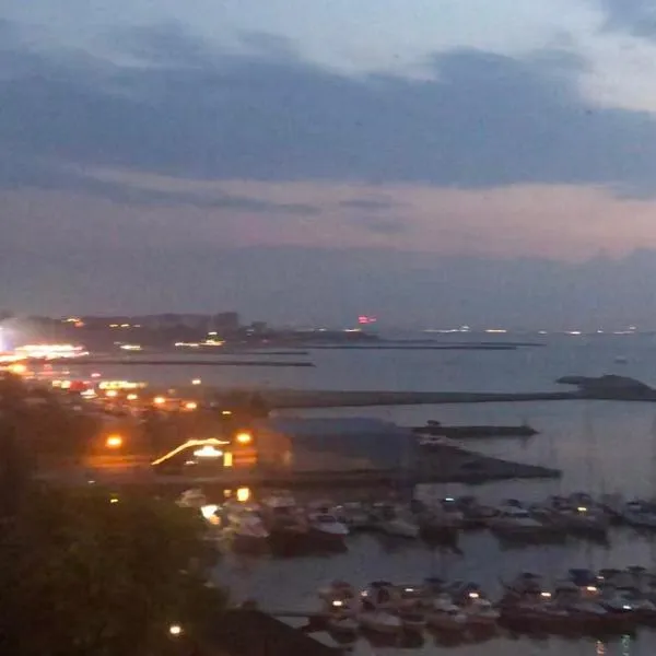 Great Black Sea View, hotel v destinaci Constanţa