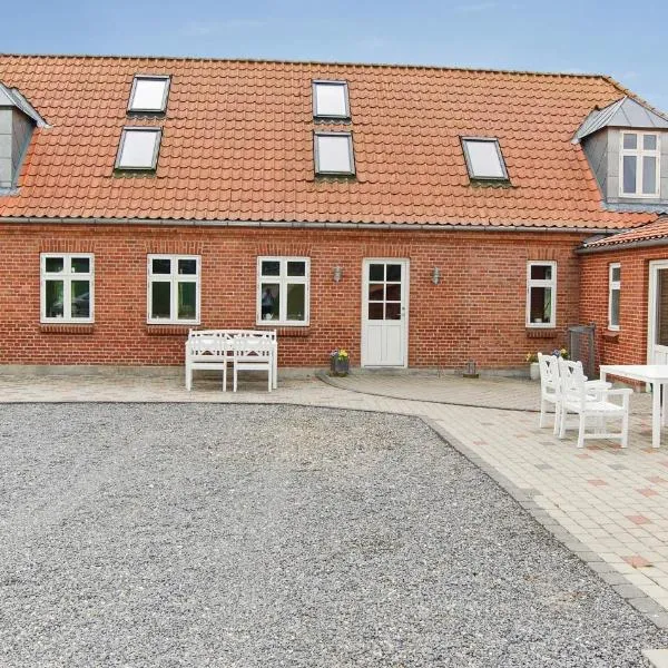Haugstrupgård, hotel in Filskov