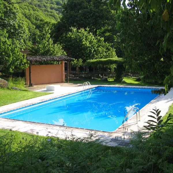 Viesnīca Albergue Turistico Valle del Ambroz pilsētā Ervasa