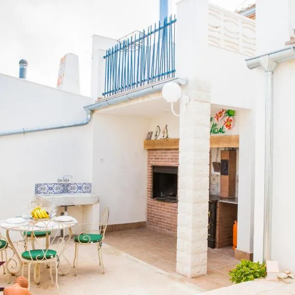 CASA VIDAL RELAX AL PIE DE LA SIERRA, khách sạn ở Yecla