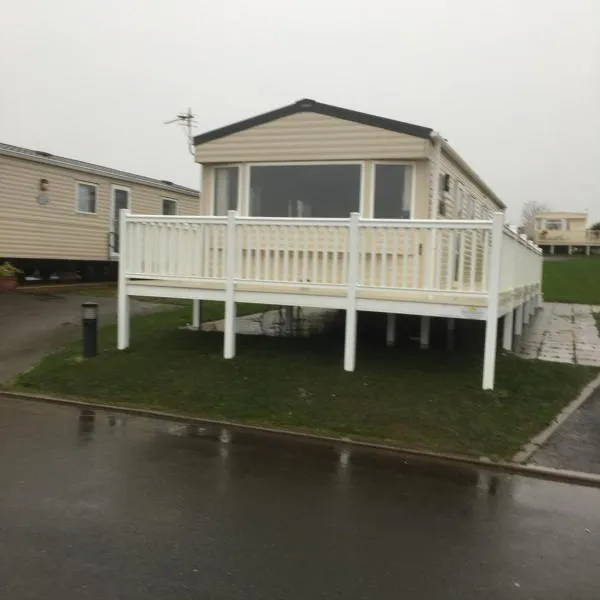Caravan Hire Crimdon Dene Holiday Park, hotel em Durham