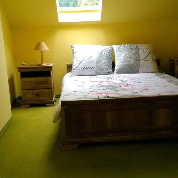 Wzgórza w Bystre 35, hotel di Bystre