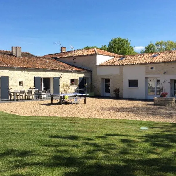 La Fompatoise, hotel in Saint-Sauveur-dʼAunis