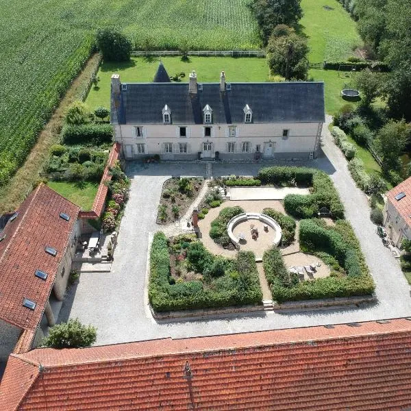 Chateau Le Colombier, hotel in Brévands