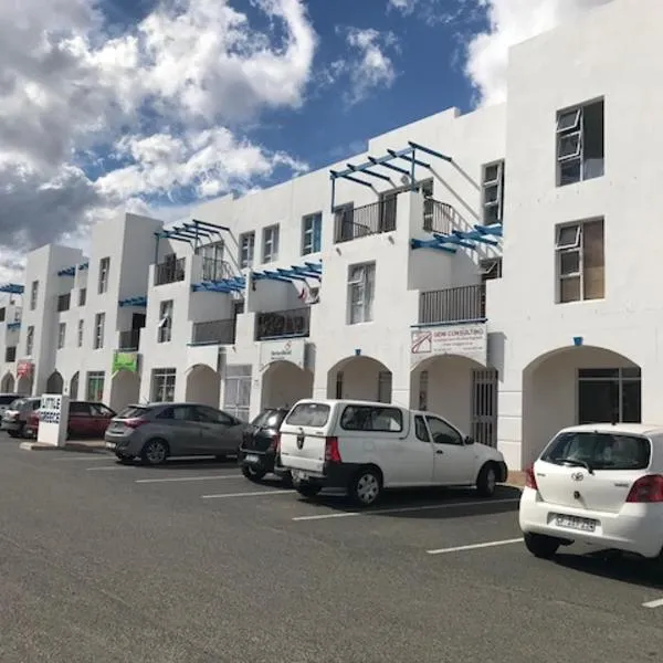 Modern secure apartment in Strand - Little Greece, hotel v destinaci Strand
