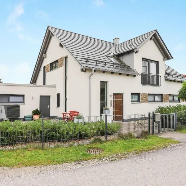 Ferienwohnung Familie Arnhofer, hótel í Waal