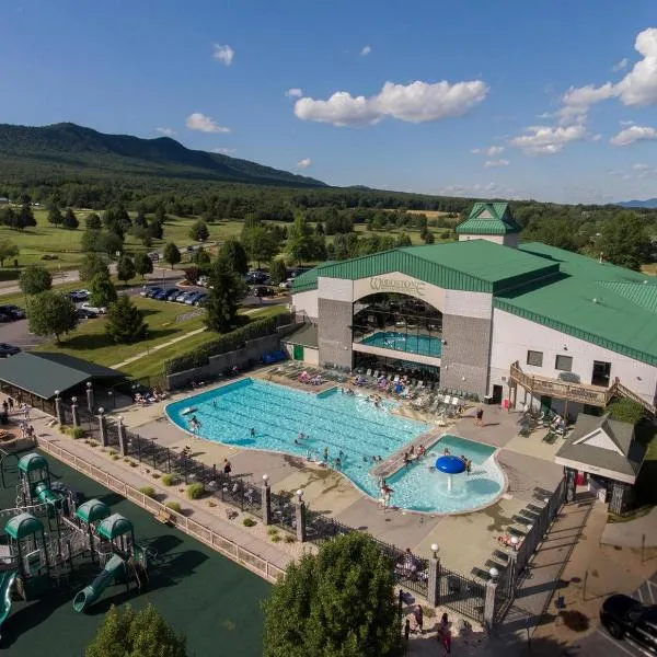 Massanutten's Regal Vistas by TripForth, hotel in McGaheysville