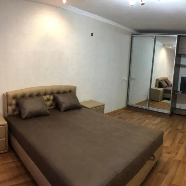Apartment Shevchenka 154, hotel en Níkopol