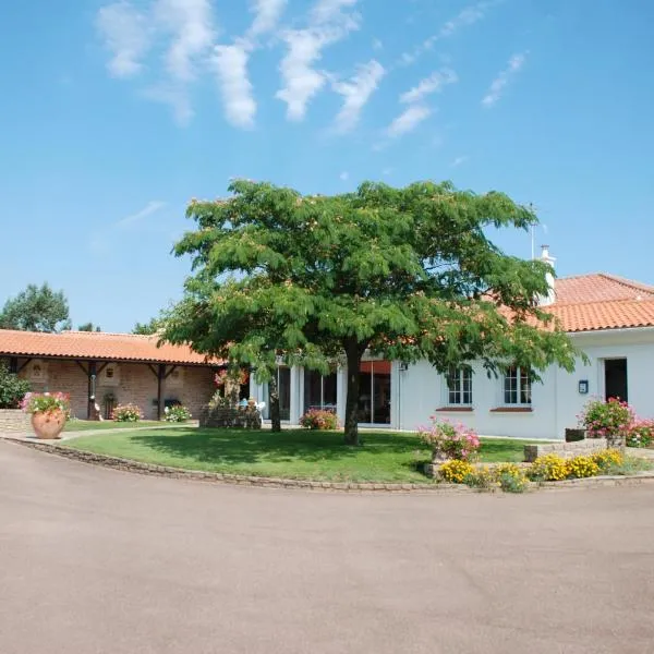 Chez Bernadou, hotel v destinaci Machecoul