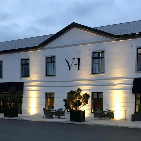 The Village Hotel, Bar and Restaurant, hotel v destinaci Bettystown
