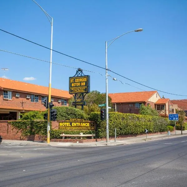 St Georges Motor Inn, hotel v Melbourne