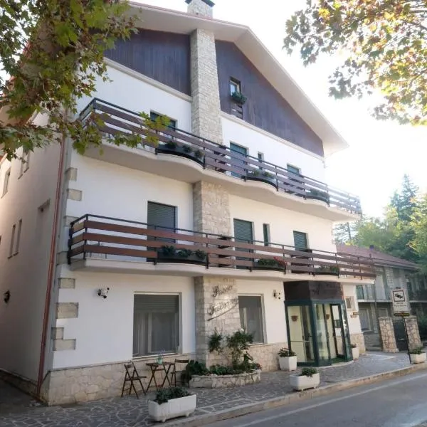Hotel B&B Pescofalcone, hotel in Caramanico Terme