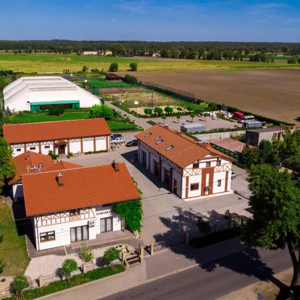 Ośrodek Ukazia, hotel a Starkowiec Piatkowski