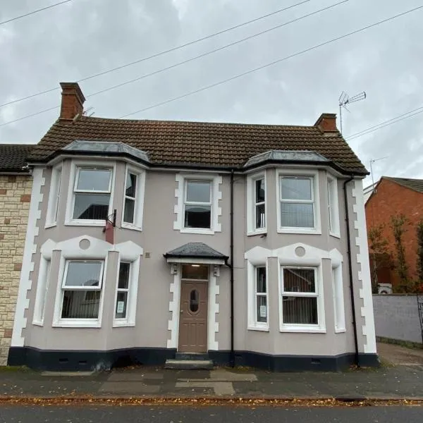 Abbey Guest House, hotel v destinaci Milton Keynes