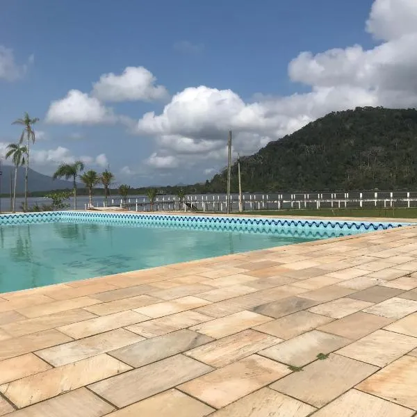 Iate Clube Rio Verde - Ilha Comprida, hotel en Ilha do Cardoso