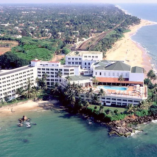 Mount Lavinia Hotel, готель у Дехівала-Маунт-Лавінії