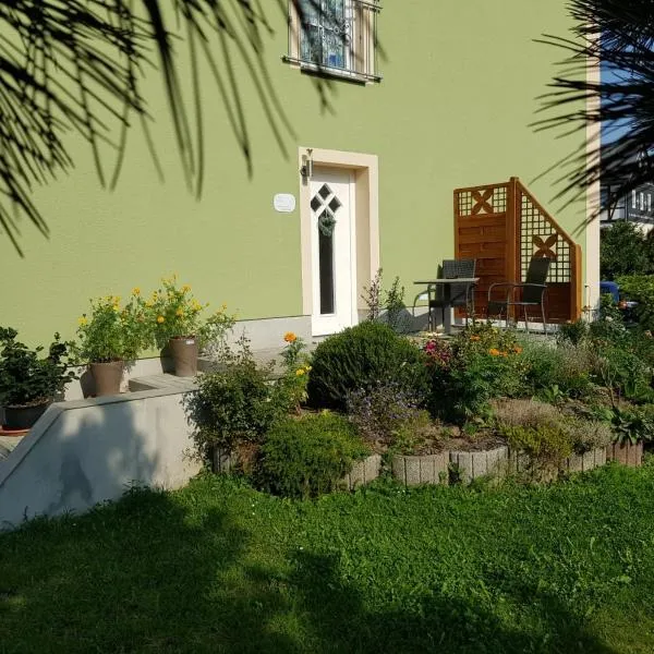 Ferienwohnung Karlguth, hotel a Neustadt in Sachsen