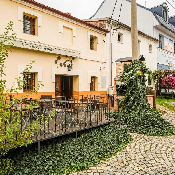 Sklep U Hrabalů, hotel v Hustopečích