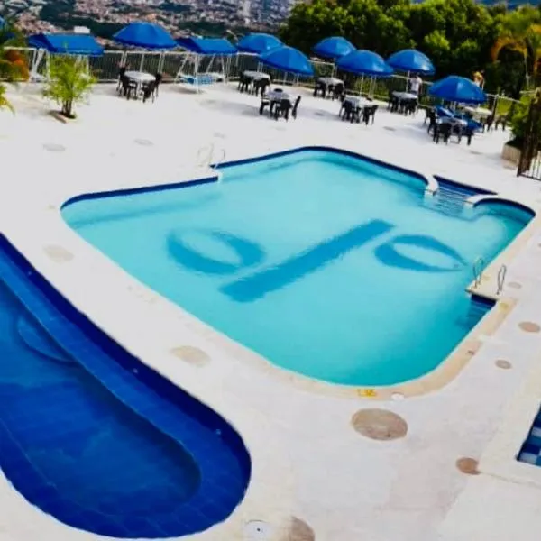 HOTEL GIRON CAMPESTRE、ヒロンのホテル
