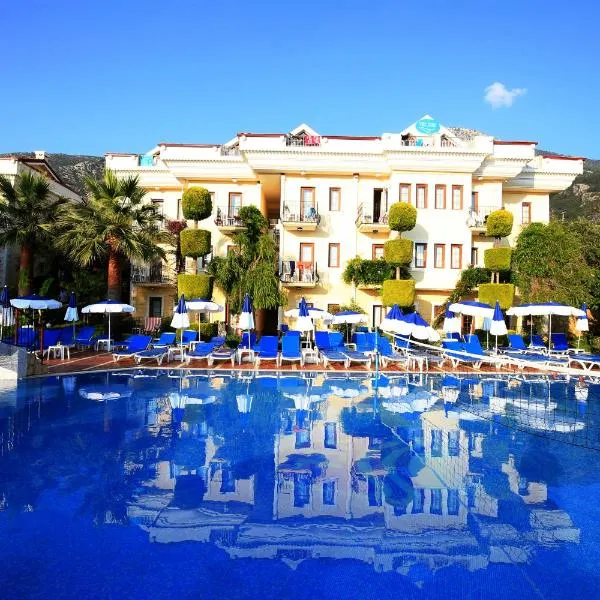 Yel Holiday Resort, ξενοδοχείο στο Ολουντενίζ