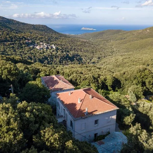 Casa A Rota Chambres d'Hôtes, готель у місті Ersa