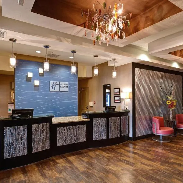 Holiday Inn Express Northwest Maize by IHG, hotel em Maize