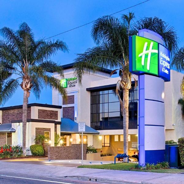 Holiday Inn Express Costa Mesa, an IHG Hotel