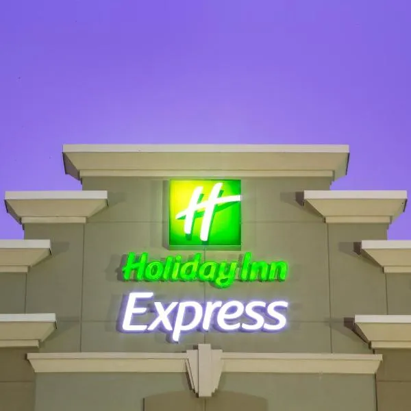 Holiday Inn Express Layton - I-15, an IHG Hotel, hotel di Layton