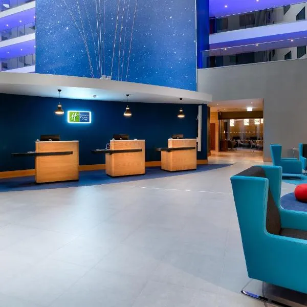 ホリデイ イン エクスプレス ロンドン ヒースロー T4（Holiday Inn Express - London Heathrow T4 by IHG）、ヒリンドンのホテル