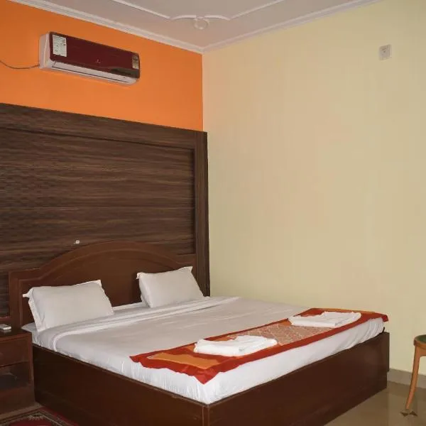 Sakura House, hotel v mestu Bodh Gaya