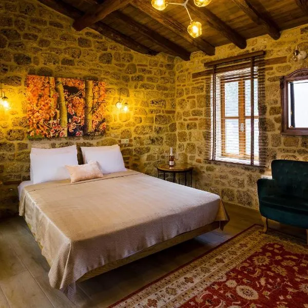 Blossom rooms & suite, hotel in Komníneion