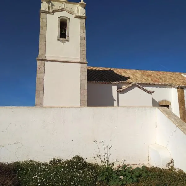 Home Village, hotel v destinácii Vila do Bispo