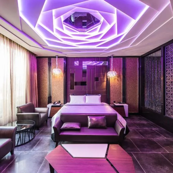 Voga Motel, hotel u gradu 'Taichung'