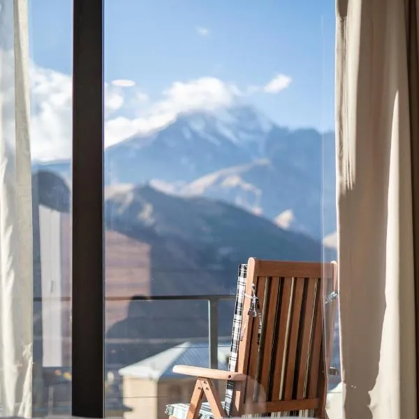 Landscapes Hotel Kazbegi, hotel u gradu Kazbegi