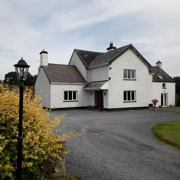 Wellfield Farmhouse, hotel v destinaci Tipperary