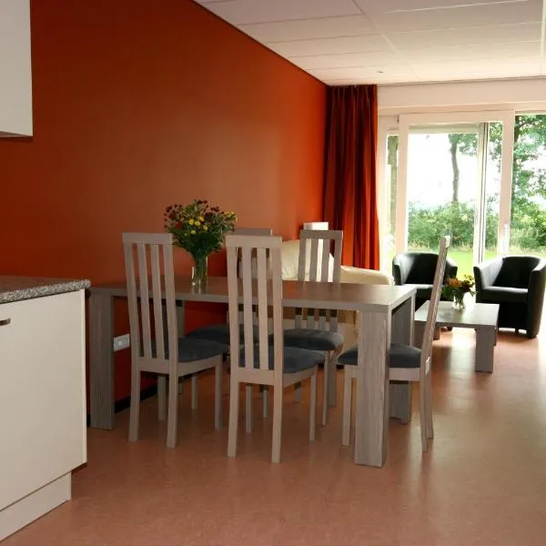 Vakantie-Oord "De Hulsdonken", hotel v destinaci Bergeijk